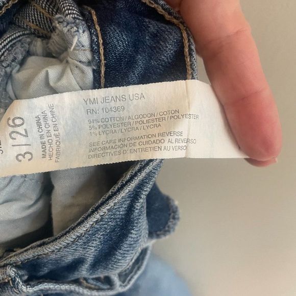 YMI Dream High Rise Flare Ankle Jeans with Frayed Hem Size 3 26 - Picture 7 of 7